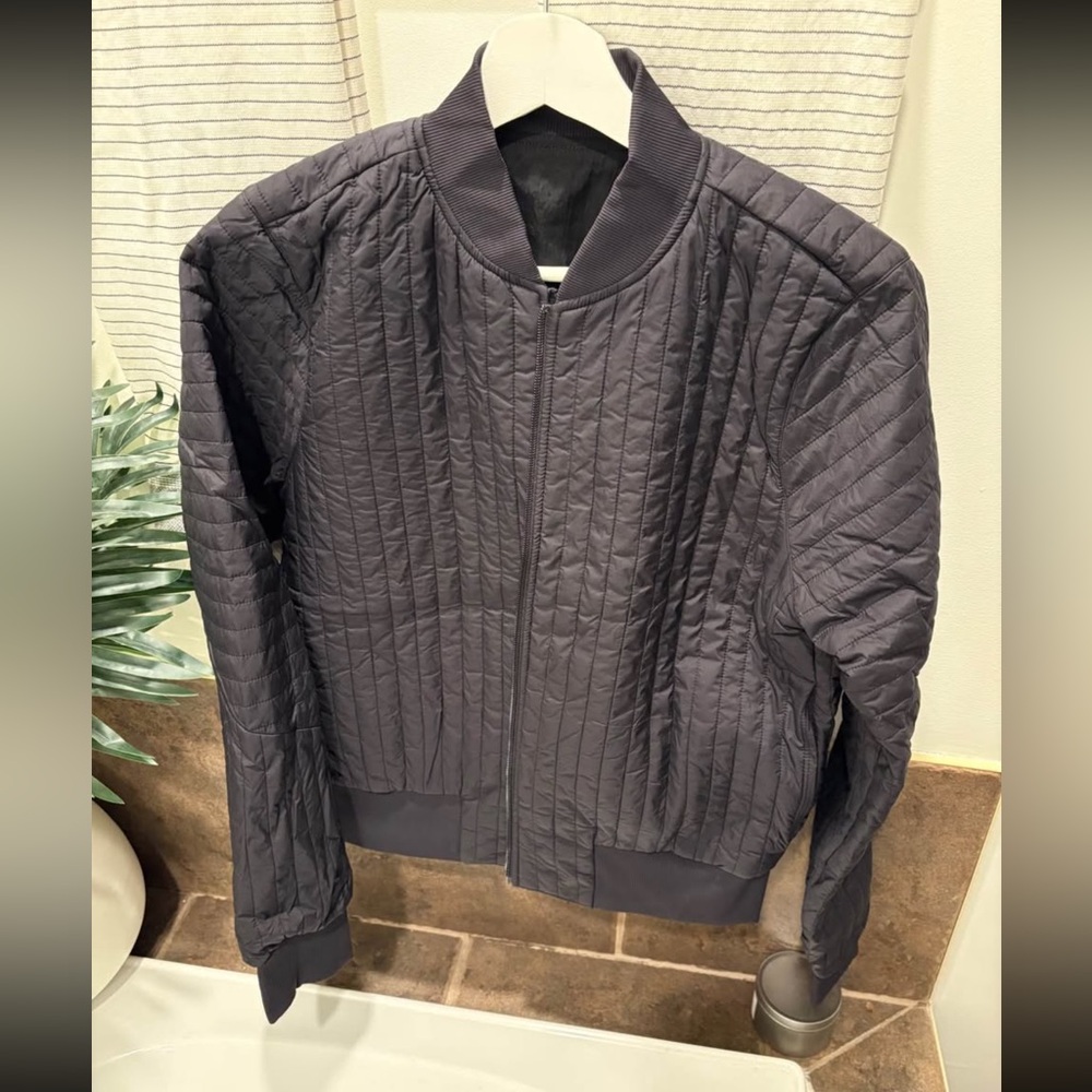 Women’s reversible lululemon coat